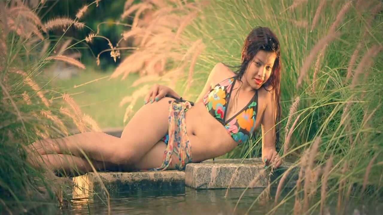 Masala Family Watcho Exclusive 2021 Hot Web Series S1 Ep 1-2