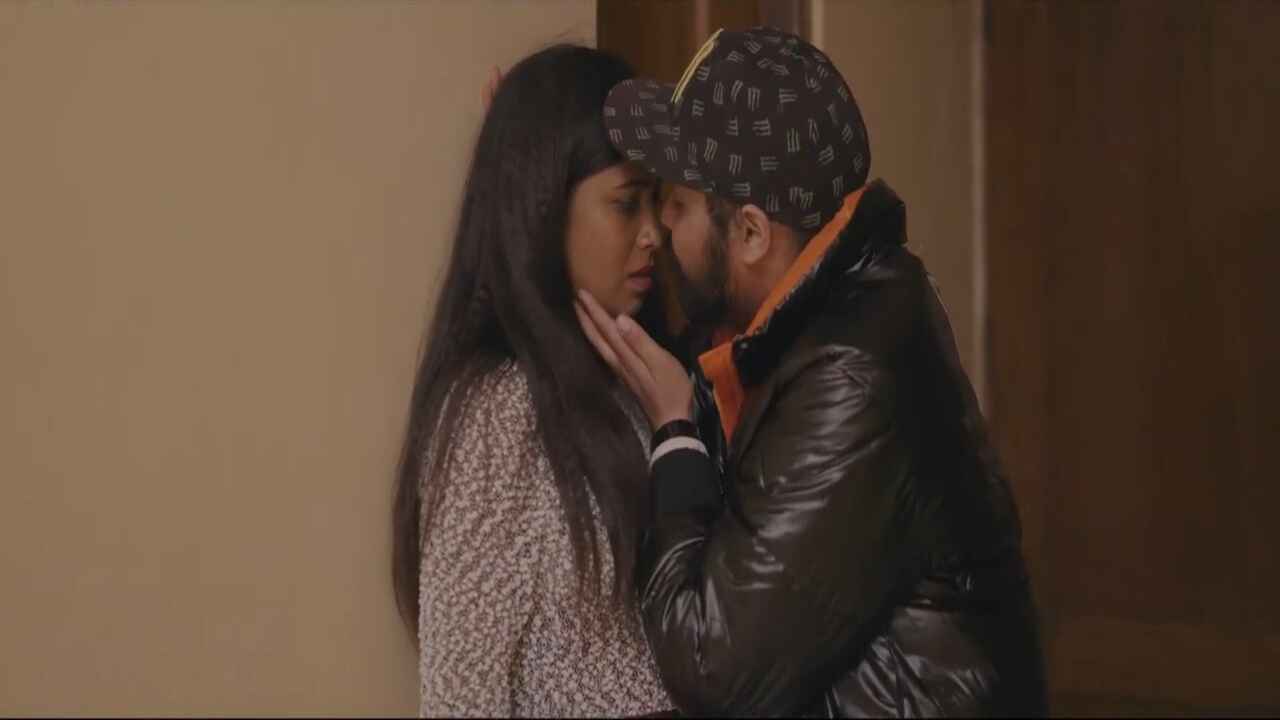 Dating Trip Woow Originals Hindi Hot Short Film 2022