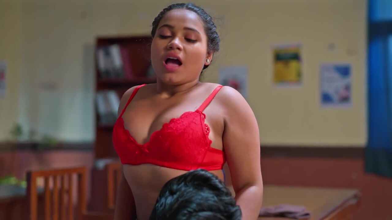 Thand Ka Maza 2024 Bigshots Hindi XXX Web Series Episode 5